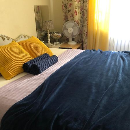 Sharm Sweet Studio City Center Kamppi 49 Kalevankatu Хельсинки Экстерьер фото
